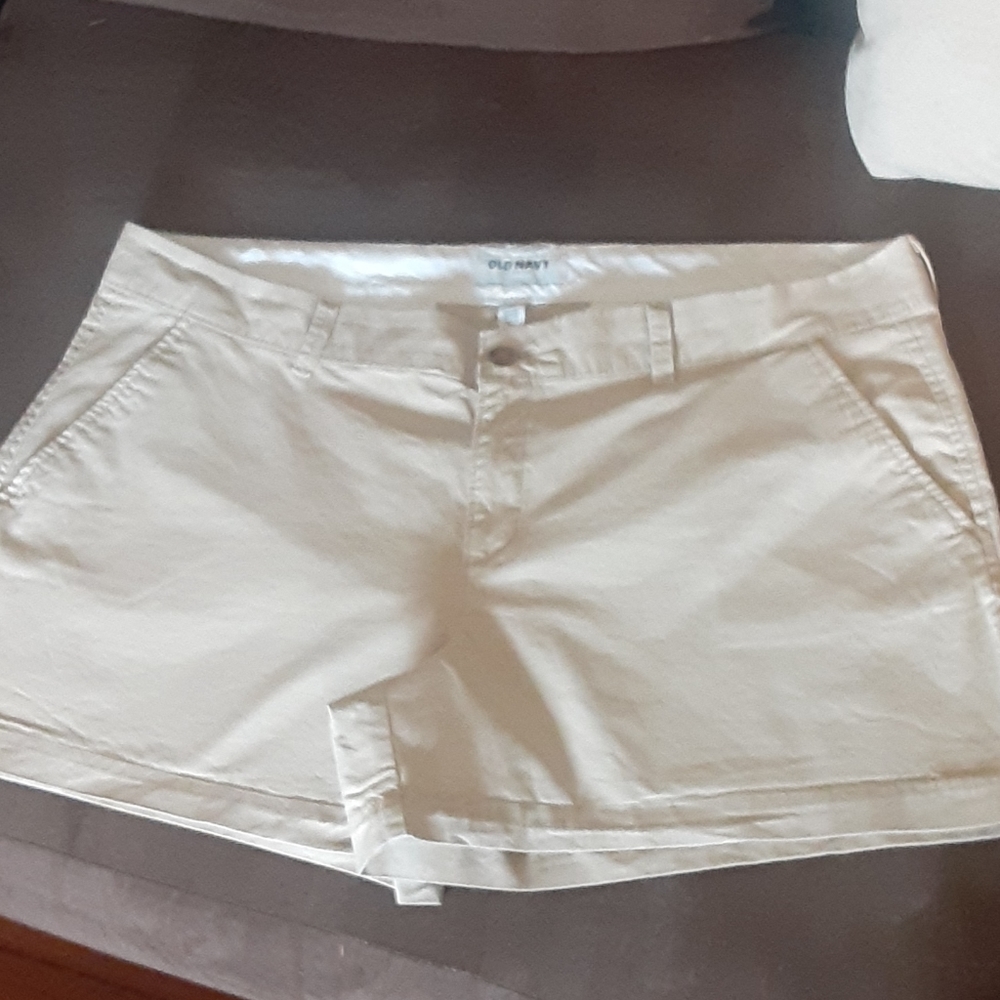 Old Navy Shorts size 16